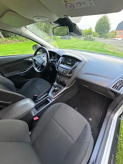 Ford Focus 2015 photo 4