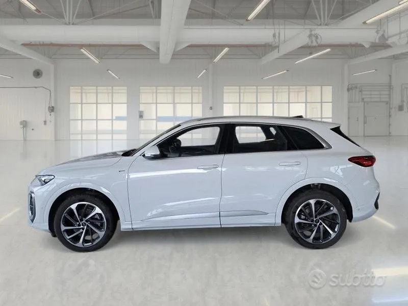 Audi Q5 2025 photo 5