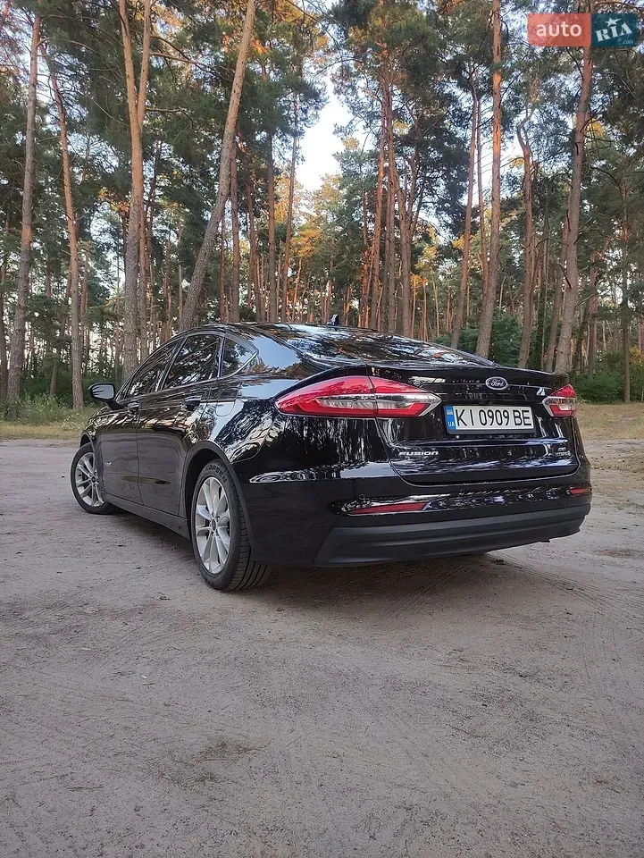 Ford Fusion 2019 photo 5