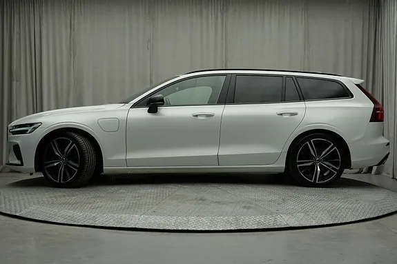 Volvo V60 2021 photo 5