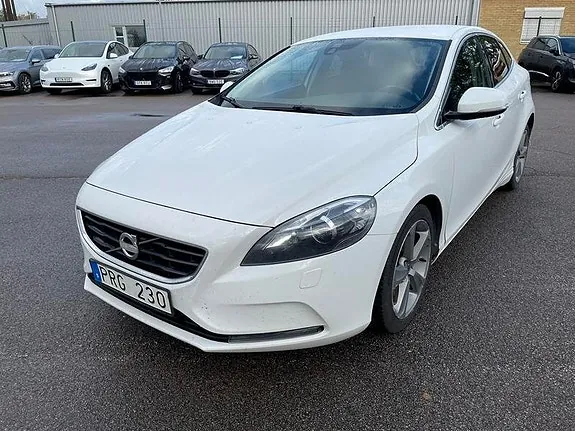 Volvo V40