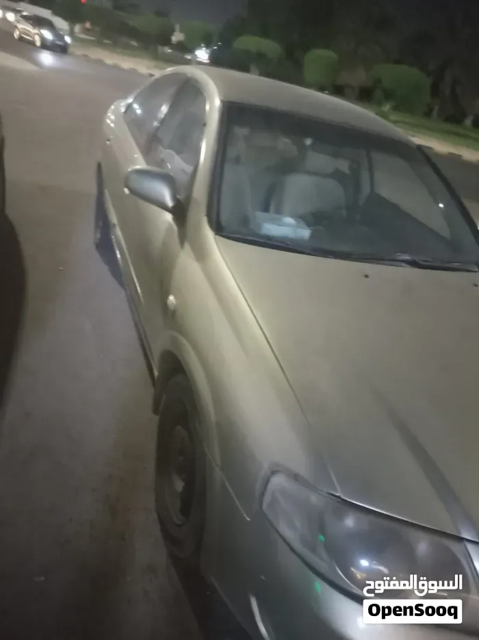 Nissan Sunny 2009 photo 3