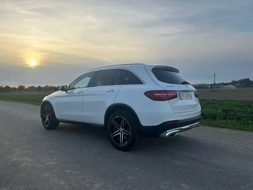 Mercedes-Benz Glc-Class 2016 photo 2