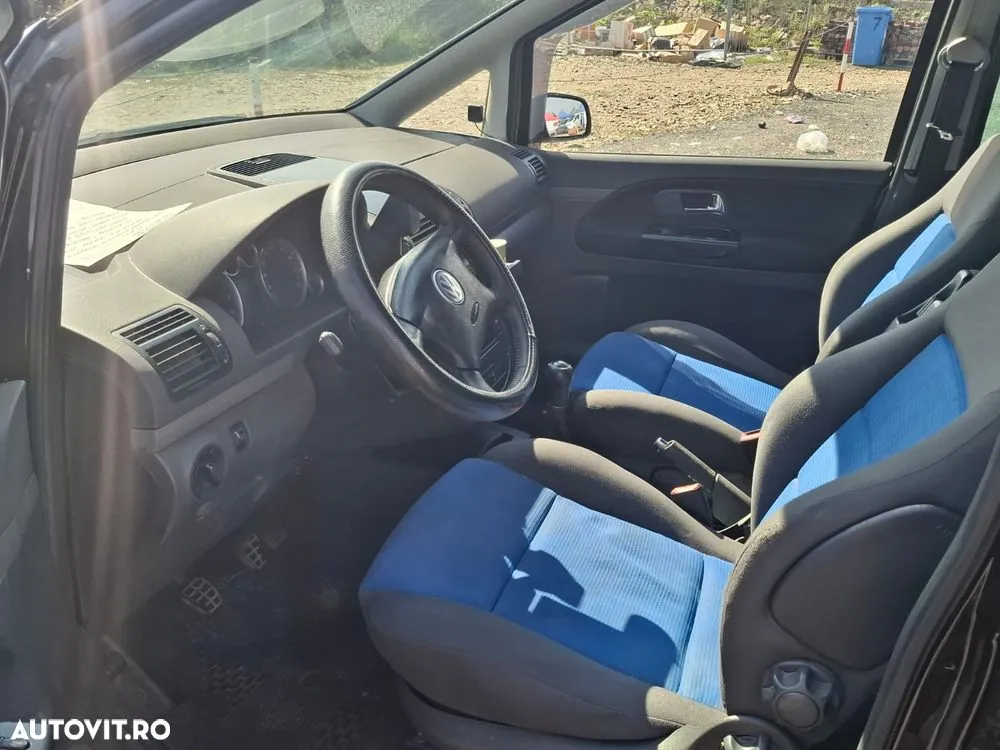 Volkswagen Sharan 2003 photo 5