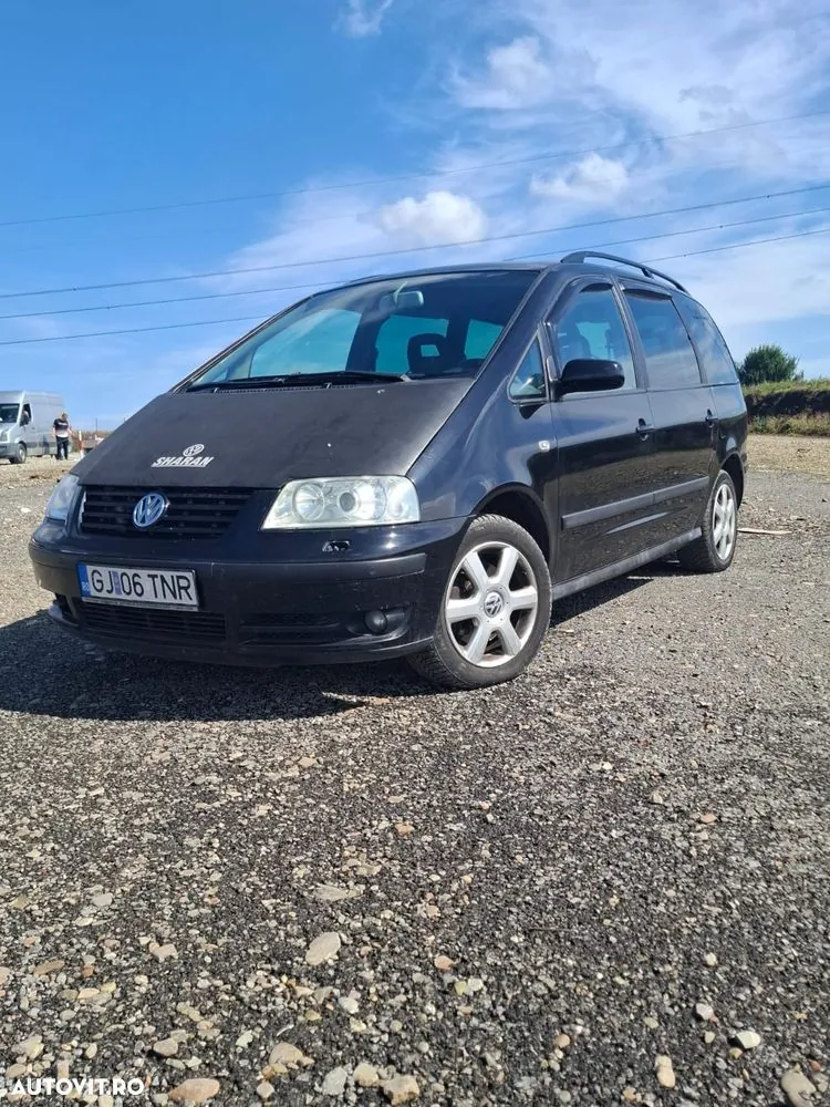 Volkswagen Sharan 2003 photo 2