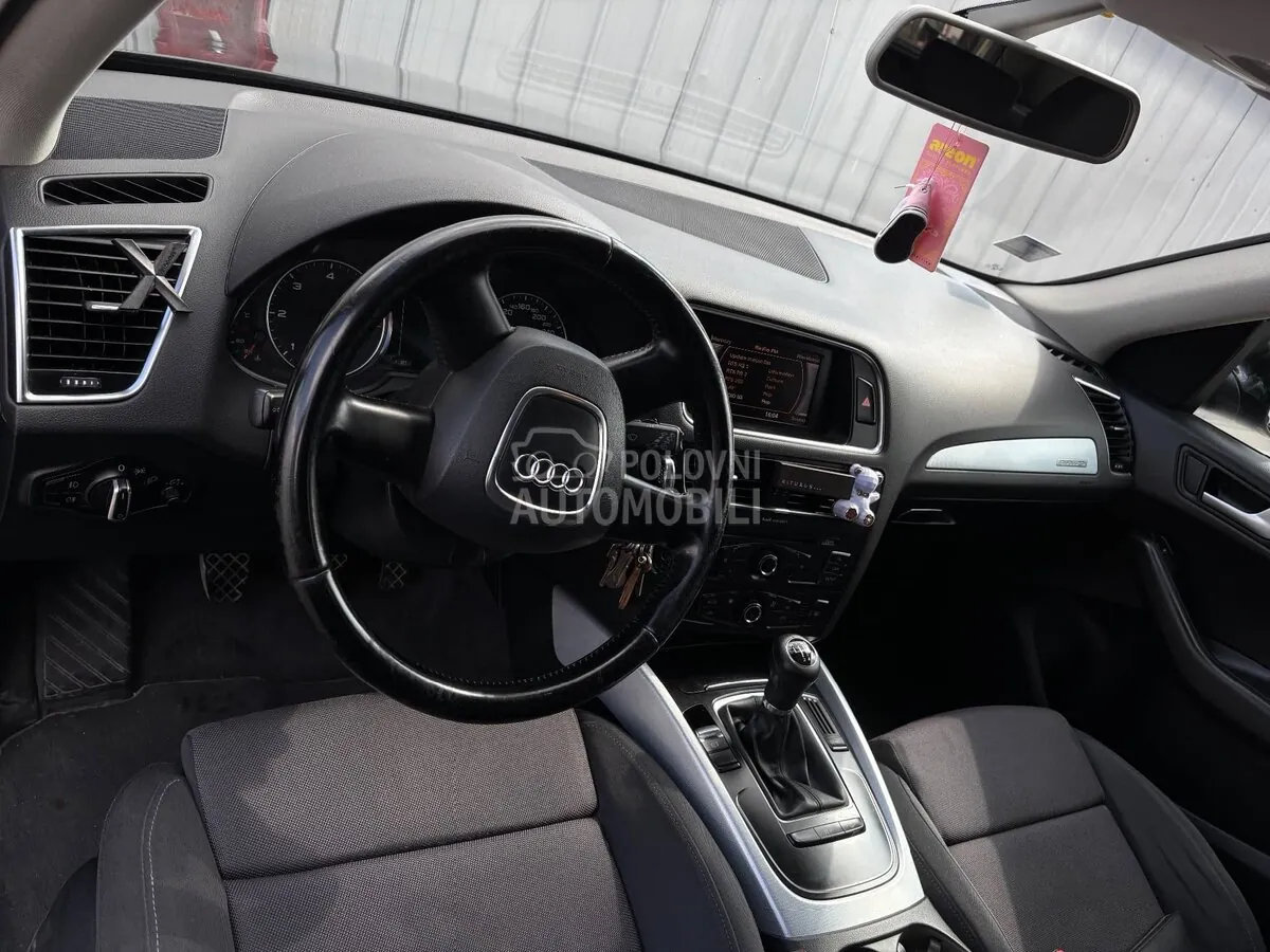Audi Q5 2011 photo 5