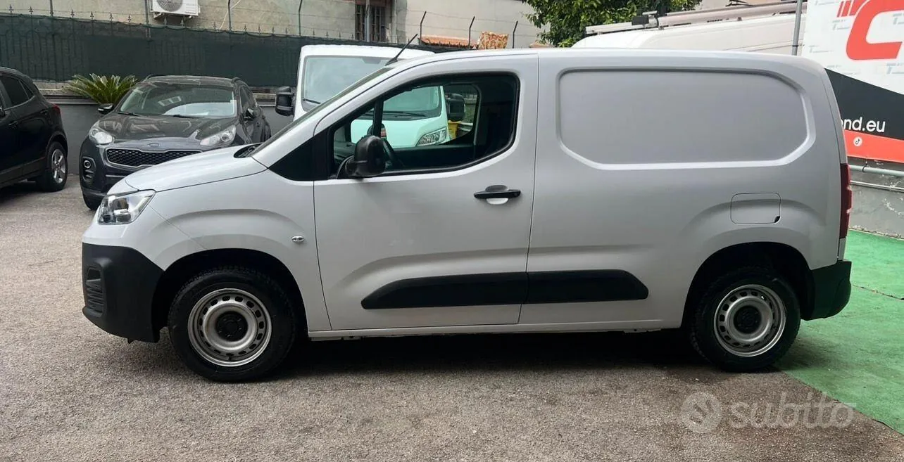 Fiat Doblo 2023 photo 3