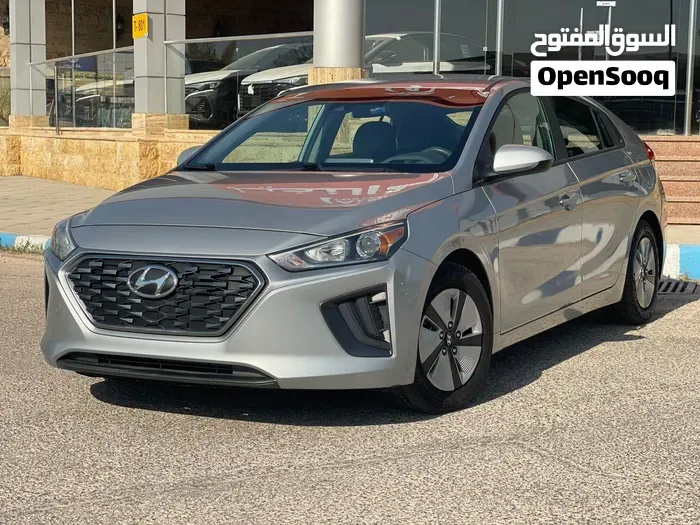 Hyundai Ioniq