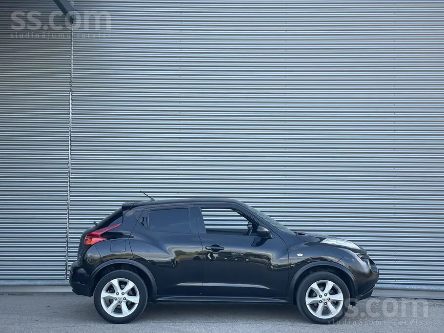 Nissan Juke 2010 photo 5