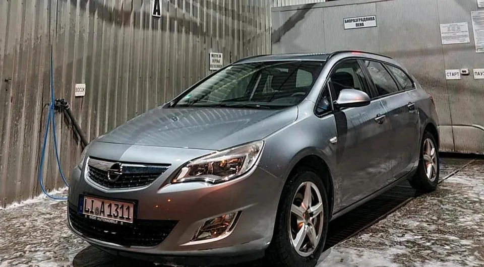 Opel Astra