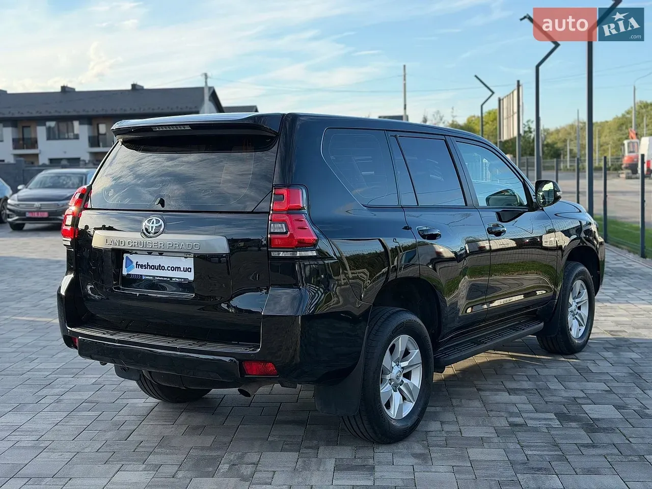 Toyota Land Cruiser Prado 2018 photo 5