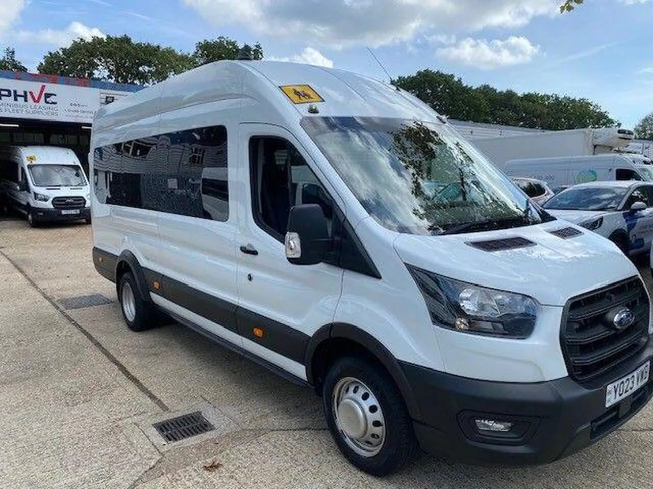Ford Transit 2023 photo 3