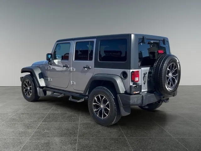 Jeep Wrangler Unlimited 2014 photo 4