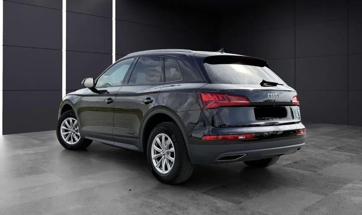 Audi Q5 2017 photo 3