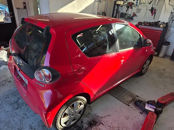 Toyota Aygo 2009 photo 3