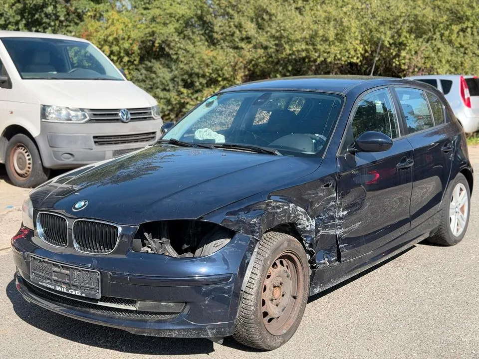 BMW 118I