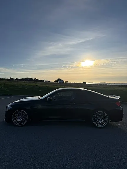 BMW M4 2016 photo 3