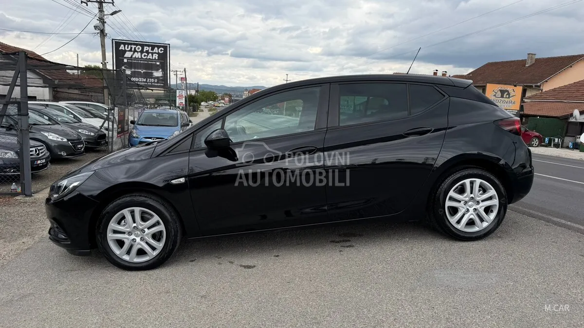 Opel Astra K 2016 photo 3