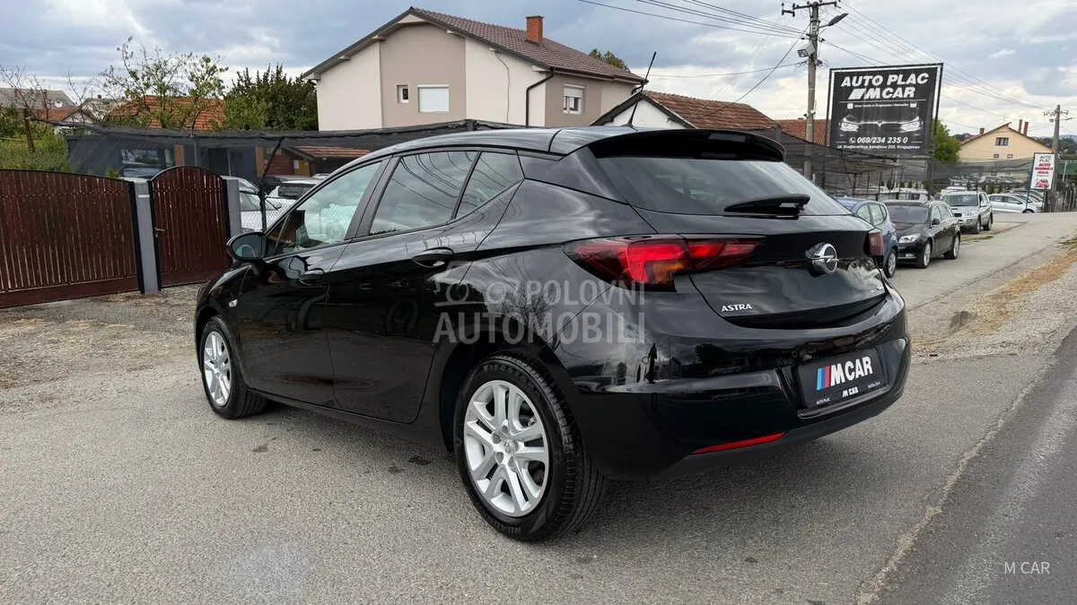 Opel Astra K 2016 photo 4