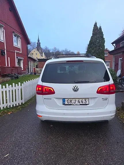 Volkswagen Sharan 2015 photo 2