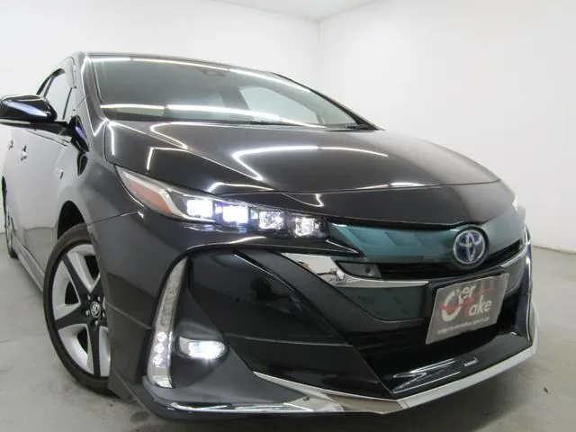 Toyota Prius Phv 2017 photo 4