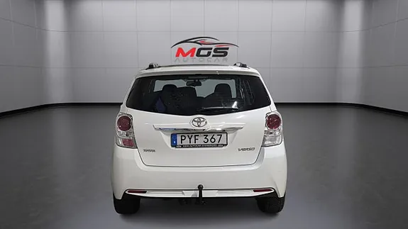 Toyota Verso 2015 photo 5