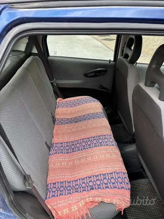 Fiat Punto 2000 photo 4