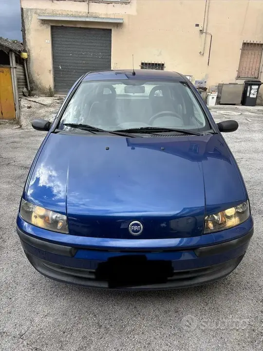 Fiat Punto 2000 photo 2