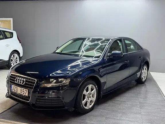 Audi A4 2011 photo 3