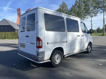 Mercedes-Benz Sprinter Combi 2003 photo 2