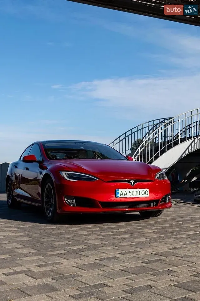 Tesla Model S