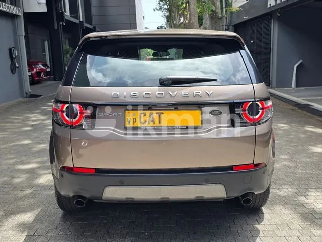 Land Rover Discovery Sport 2016 photo 3