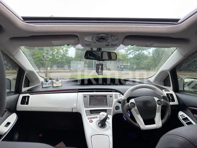 Toyota Prius 2014 photo 4