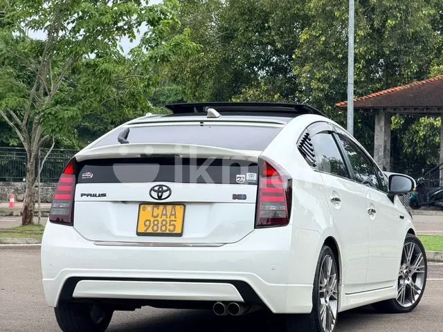 Toyota Prius 2014 photo 3
