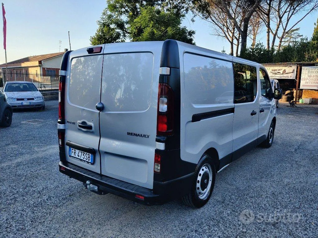 Renault Trafic 2018 photo 5
