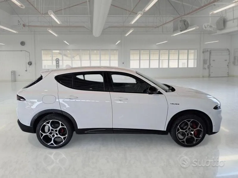 Alfa Romeo Tonale 2023 photo 3