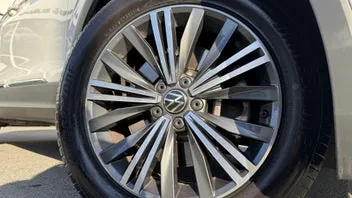 Volkswagen Tiguan 2022 photo 3