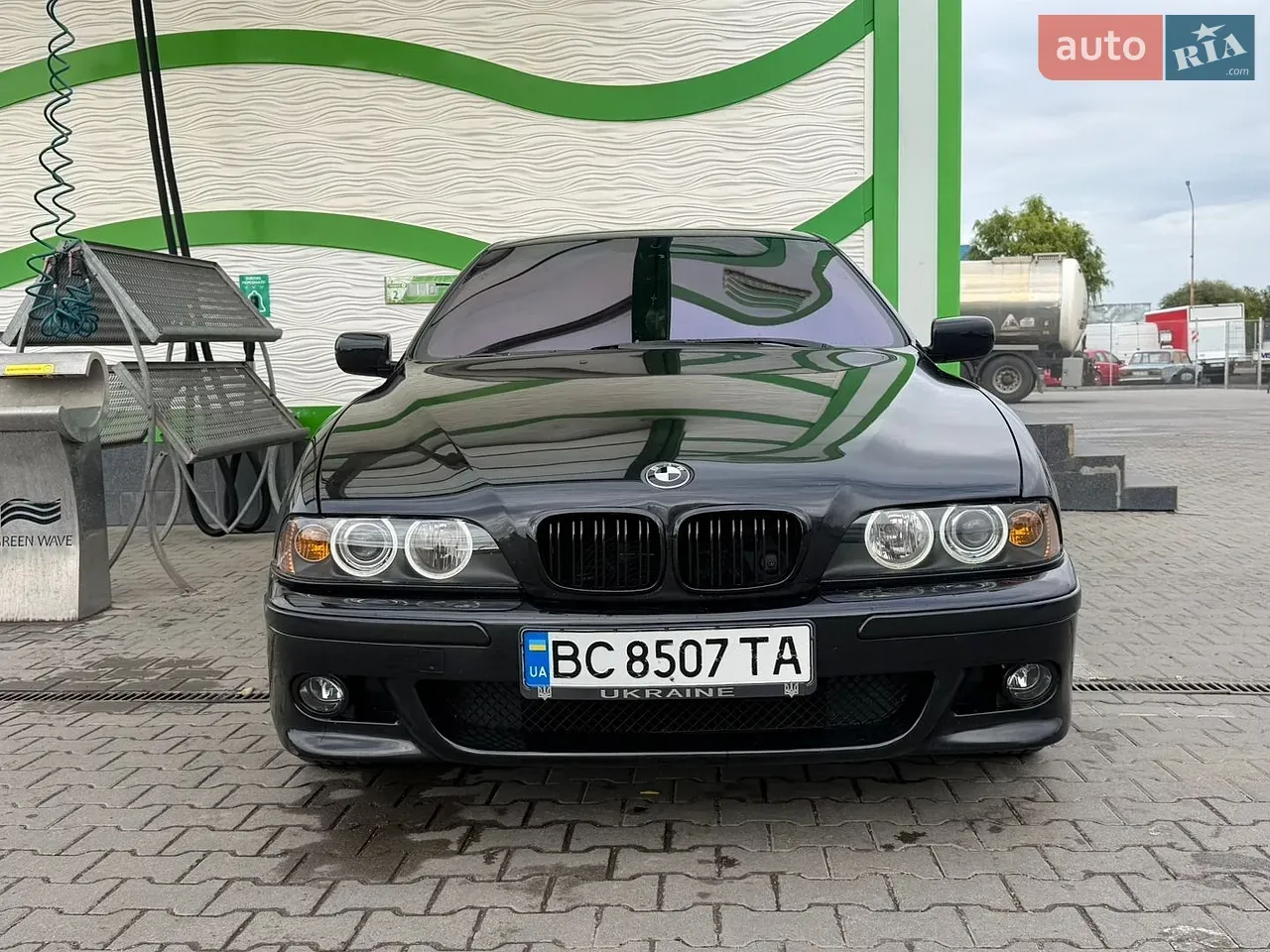BMW 5 Series 2002 photo 4