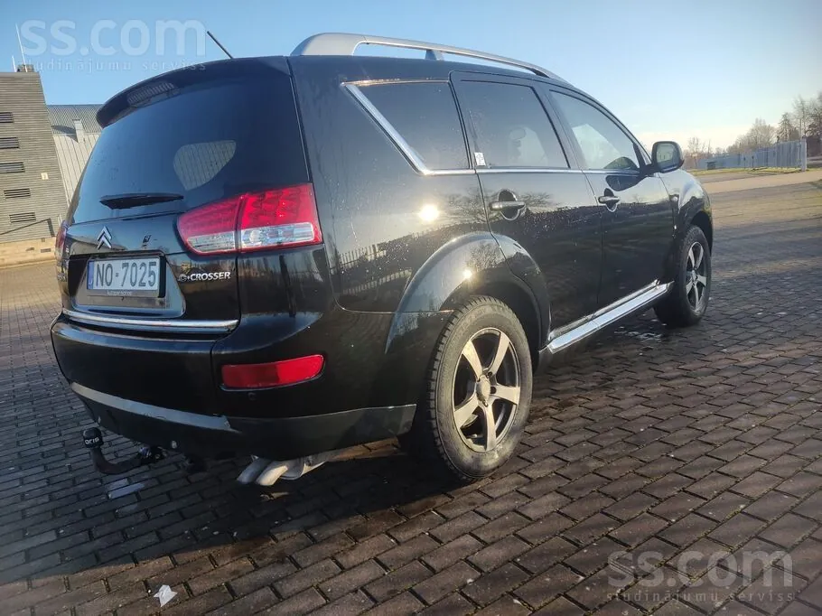 Citroen C-Crosser 2009 photo 4