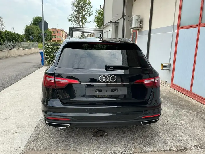 Audi A4 Avant 2022 photo 5