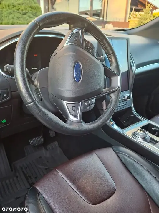 Ford Edge 2021 photo 5
