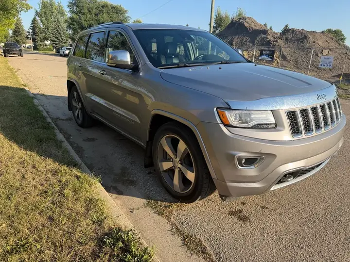 Jeep Grand Cherokee 2015 photo 4