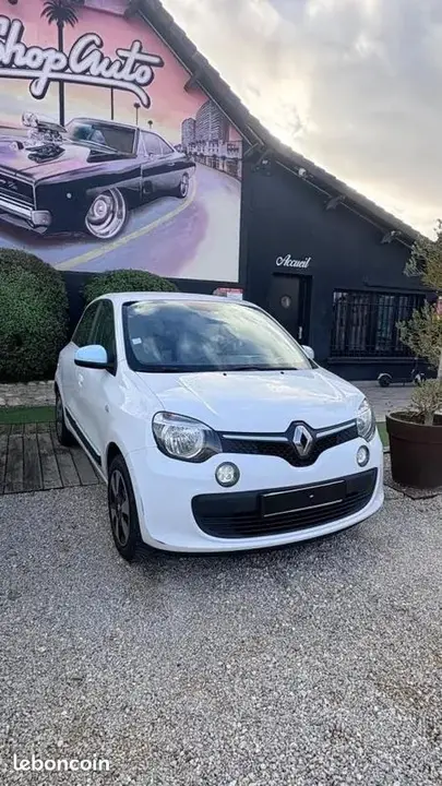 Renault Twingo 2014 photo 2