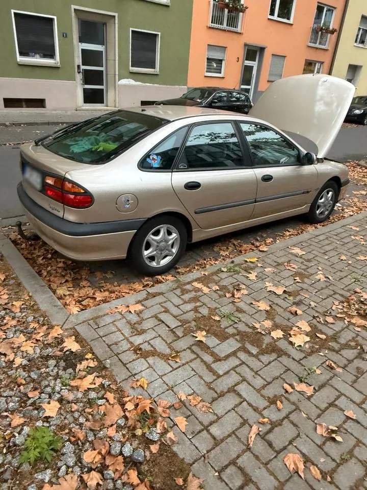Renault Laguna