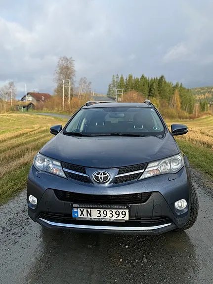 Toyota Rav4 2013 photo 2