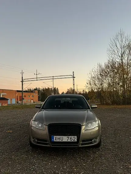 Audi A4 2006 photo 2