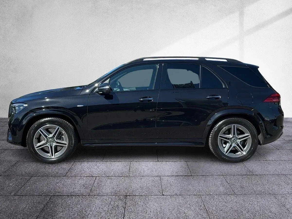 Mercedes-Benz Gle-Class 2025 photo 3