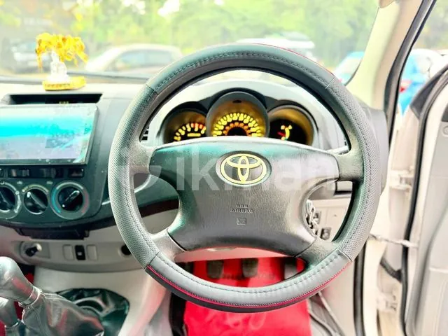 Toyota Hilux 2006 photo 5