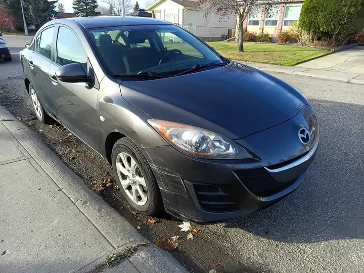 Mazda 3 2010 photo 3