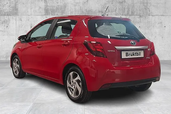 Toyota Yaris 2016 photo 3
